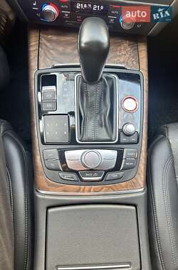 Седан Audi A6 2015 в 