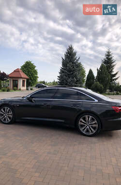 Седан Audi A6 2019 в 