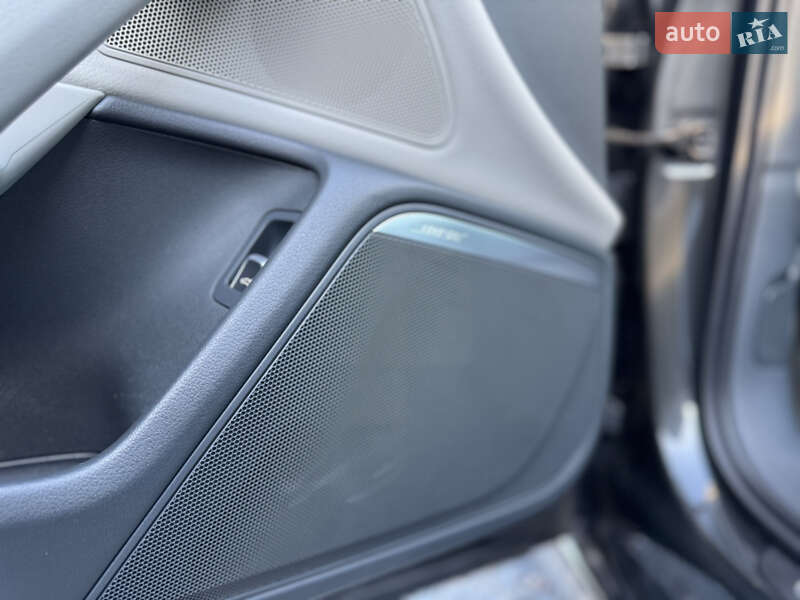 Седан Audi A6 2015 в Луцке