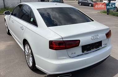 Седан Audi A6 2015 в 