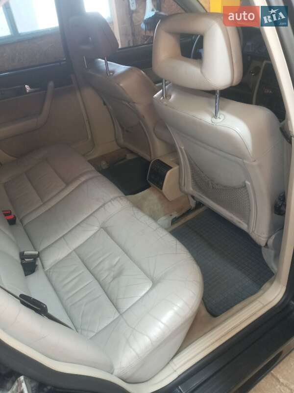 Седан Audi A6 1996 в Чернухах