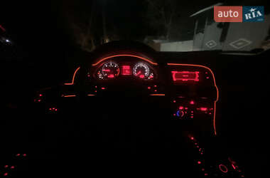 Седан Audi A6 2006 в 