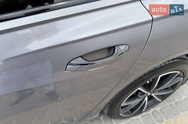 Седан Audi A6 2018 в 
