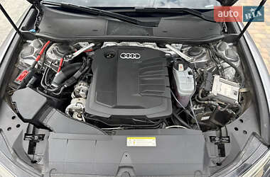 Седан Audi A6 2018 в 