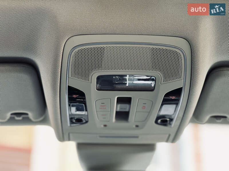 Седан Audi A6 2016 в Стрые