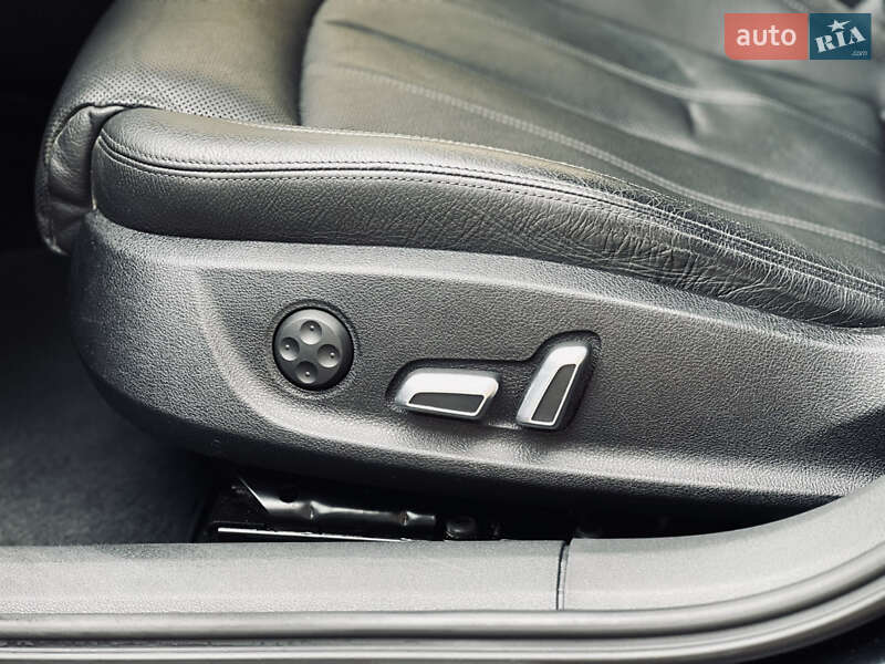 Седан Audi A6 2016 в Стрые