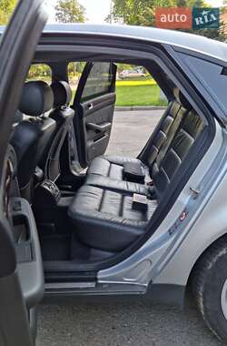 Седан Audi A6 2001 в 