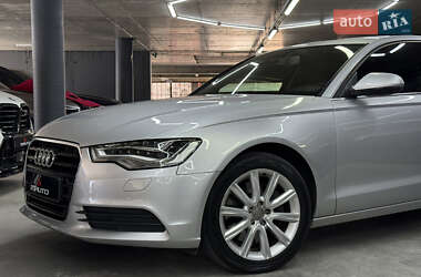 Седан Audi A6 2013 в 