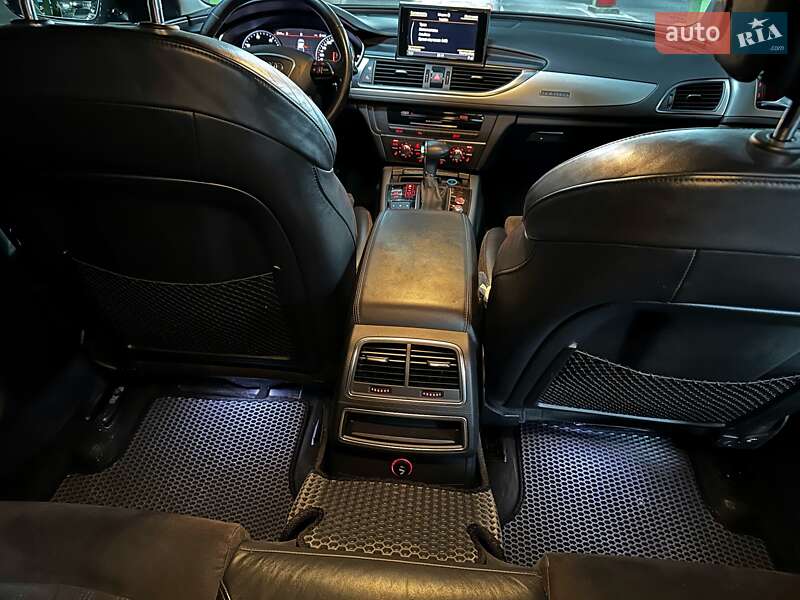 Седан Audi A6 2011 в Киеве