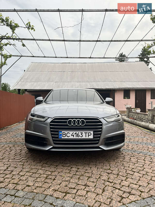 Седан Audi A6 2018 в 