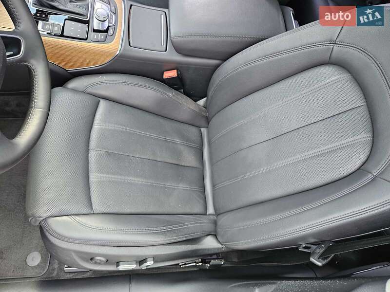 Седан Audi A6 2015 в Дніпрі