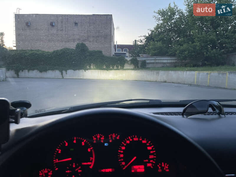 Универсал Audi A6 1998 в Киеве