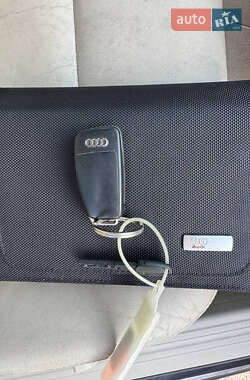 Седан Audi A6 2009 в 