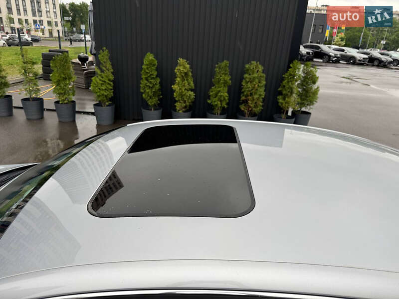 Седан Audi A6 2015 в Киеве