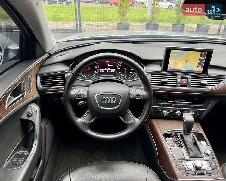 Седан Audi A6 2015 в Киеве
