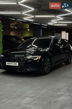 Седан Audi A6 2021 в 