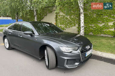 Седан Audi A6 2019 в 