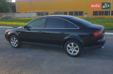 Седан Audi A6 2001 в 