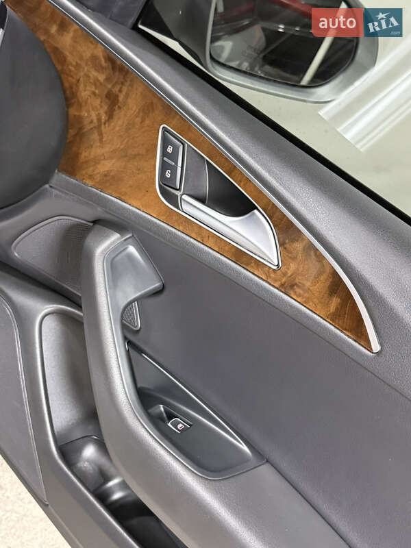 Седан Audi A6 2013 в Одессе