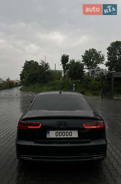 Седан Audi A6 2015 в 