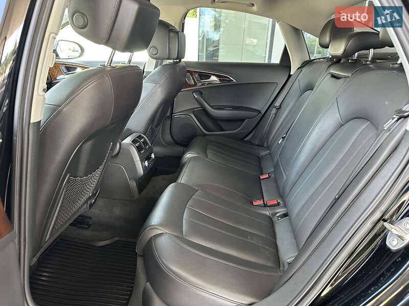 Седан Audi A6 2016 в Киеве