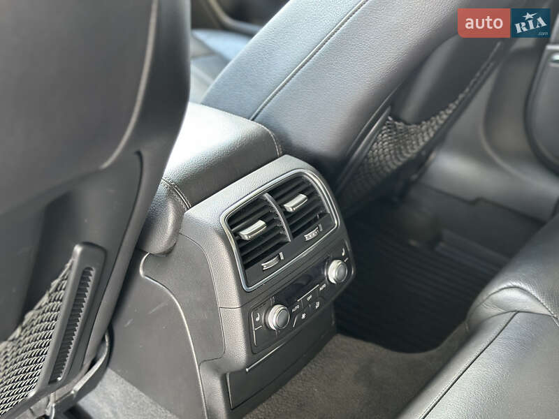 Седан Audi A6 2016 в Киеве