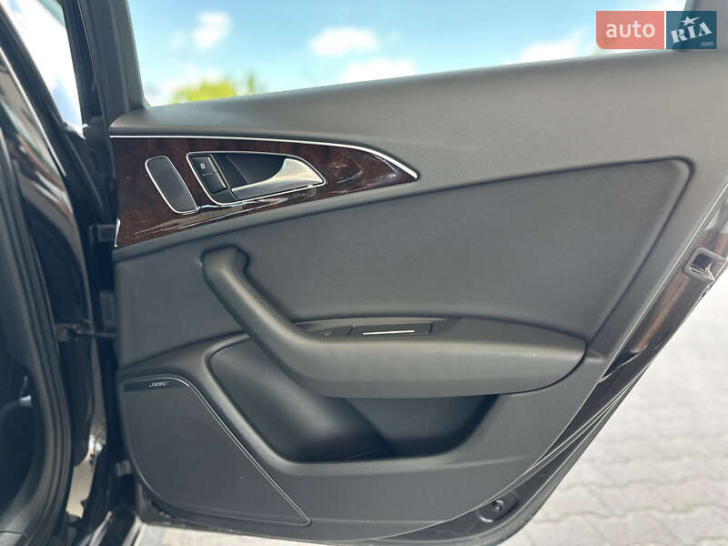 Седан Audi A6 2016 в Киеве