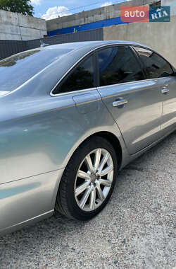 Седан Audi A6 2012 в 