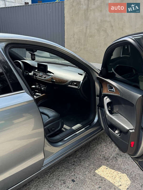 Седан Audi A6 2012 в Киеве