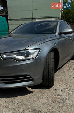 Седан Audi A6 2012 в 