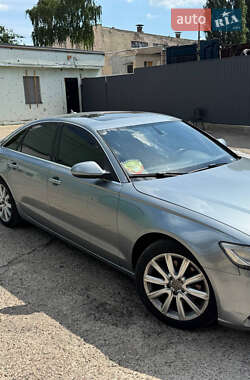 Седан Audi A6 2012 в 