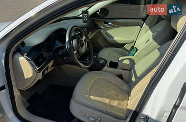 Седан Audi A6 2015 в 