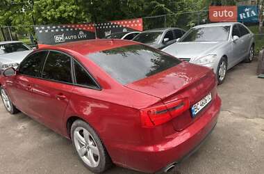 Седан Audi A6 2012 в 