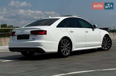 Седан Audi A6 2016 в 