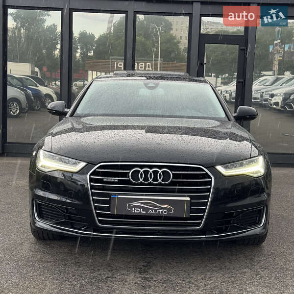 Седан Audi A6 2015 в Киеве