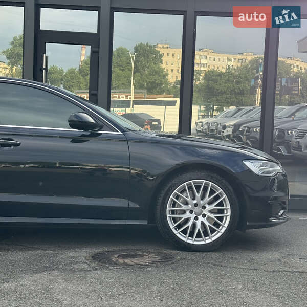 Седан Audi A6 2015 в Киеве