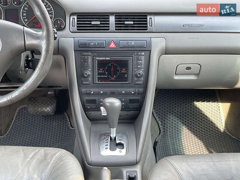 Универсал Audi A6 2002 в Киеве