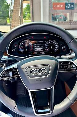 Седан Audi A6 2023 в 