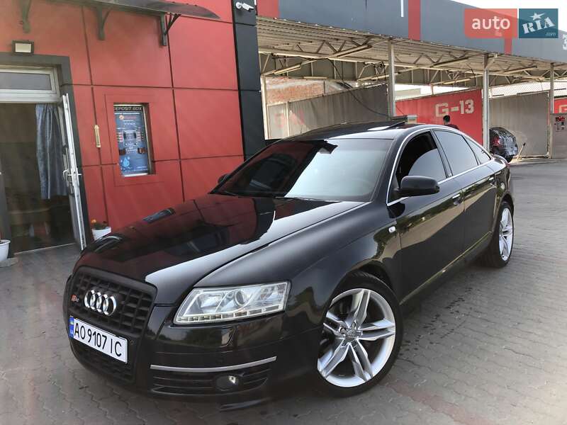 Седан Audi A6 2004 в 