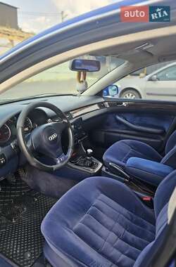 Седан Audi A6 1998 в 