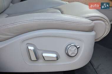 Универсал Audi A6 2015 в 