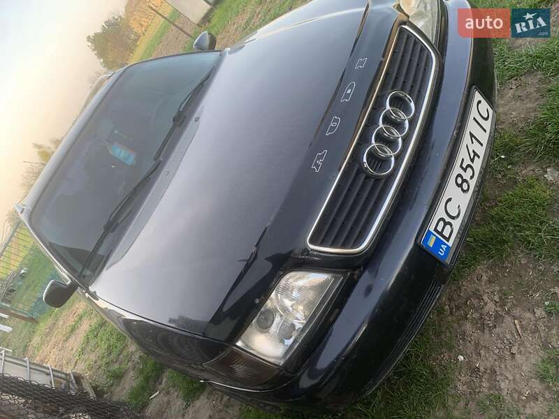 Универсал Audi A6 1995 в 