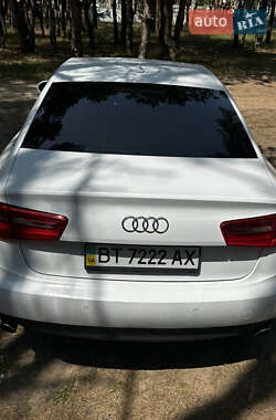 Седан Audi A6 2012 в 