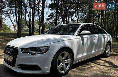 Седан Audi A6 2012 в 