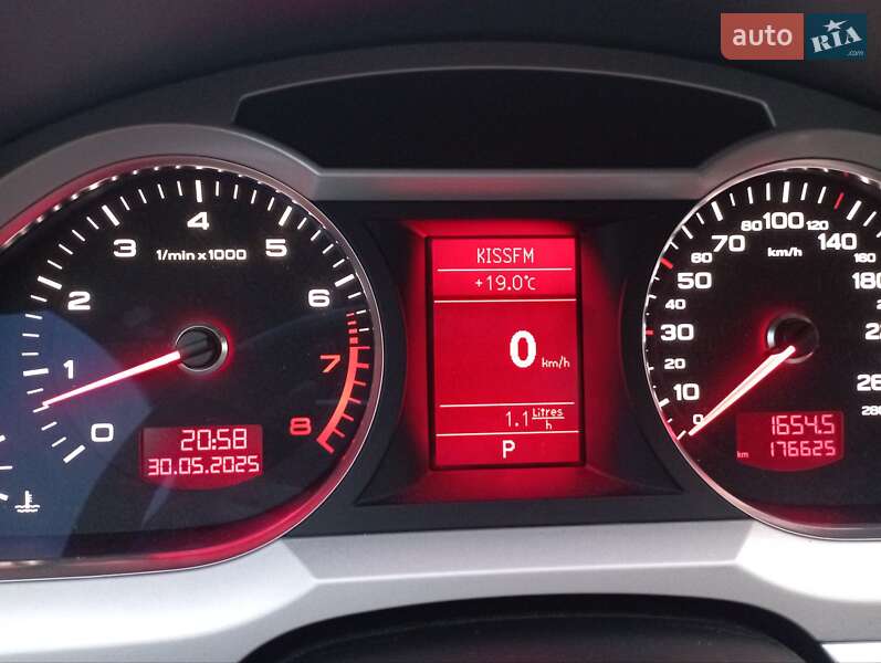 Седан Audi A6 2010 в Киеве
