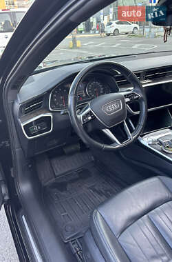 Седан Audi A6 2019 в 