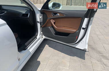 Седан Audi A6 2015 в 