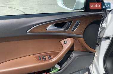 Седан Audi A6 2015 в 