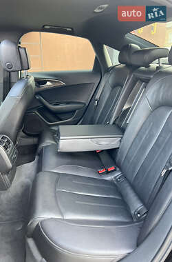 Седан Audi A6 2016 в 