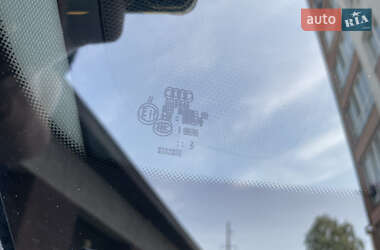 Седан Audi A6 2012 в 
